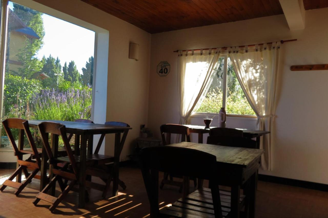 Aonikenk Hostel El Calafate Exterior photo